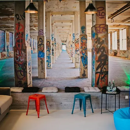 Hotel Parkhotel Landau 4*