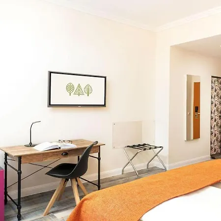 Parkhotel Landau 4*