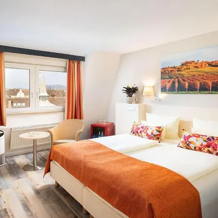 Parkhotel Landau מלון לנדאו אין דר פאלץ
