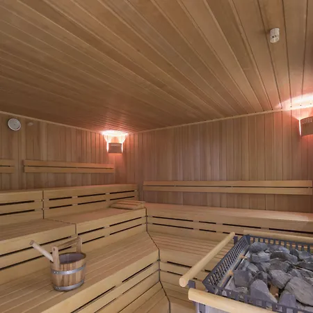 Parkhotel Landau Hotell 4*