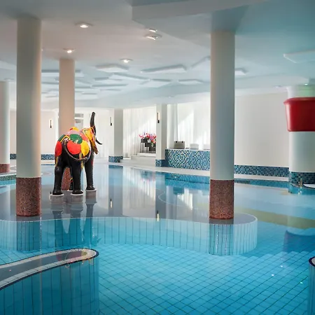 Otel Parkhotel Landau