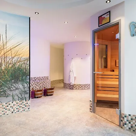 Hotel Parkhotel Landau 4*