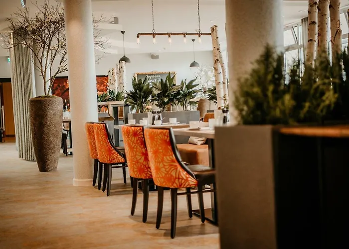 Hotel Parkhotel Landau 4*